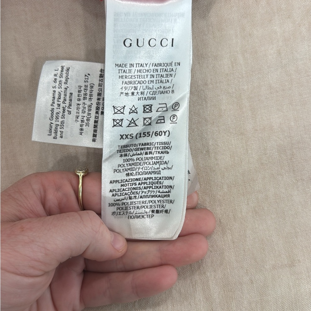 Gucci Red Athletic Shorts with White Piping - Picture 4 of 4